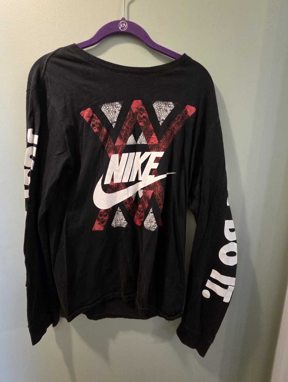 Nike Mens long sleeve tee Size M